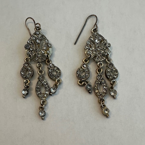 Costume Jewelry Jewelry - Vintage-Inspired Gold and Silver Dangle‎ Earrings Costume Jewelry